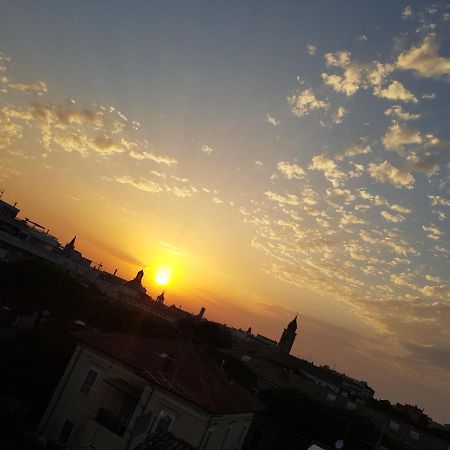 B&B Rooftop51 Rimini Extérieur photo